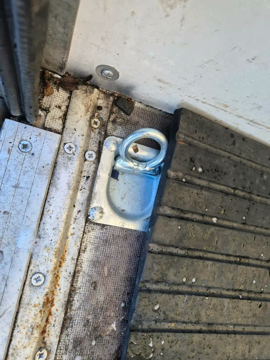 8ft x 4ft Box Trailer - Image 3