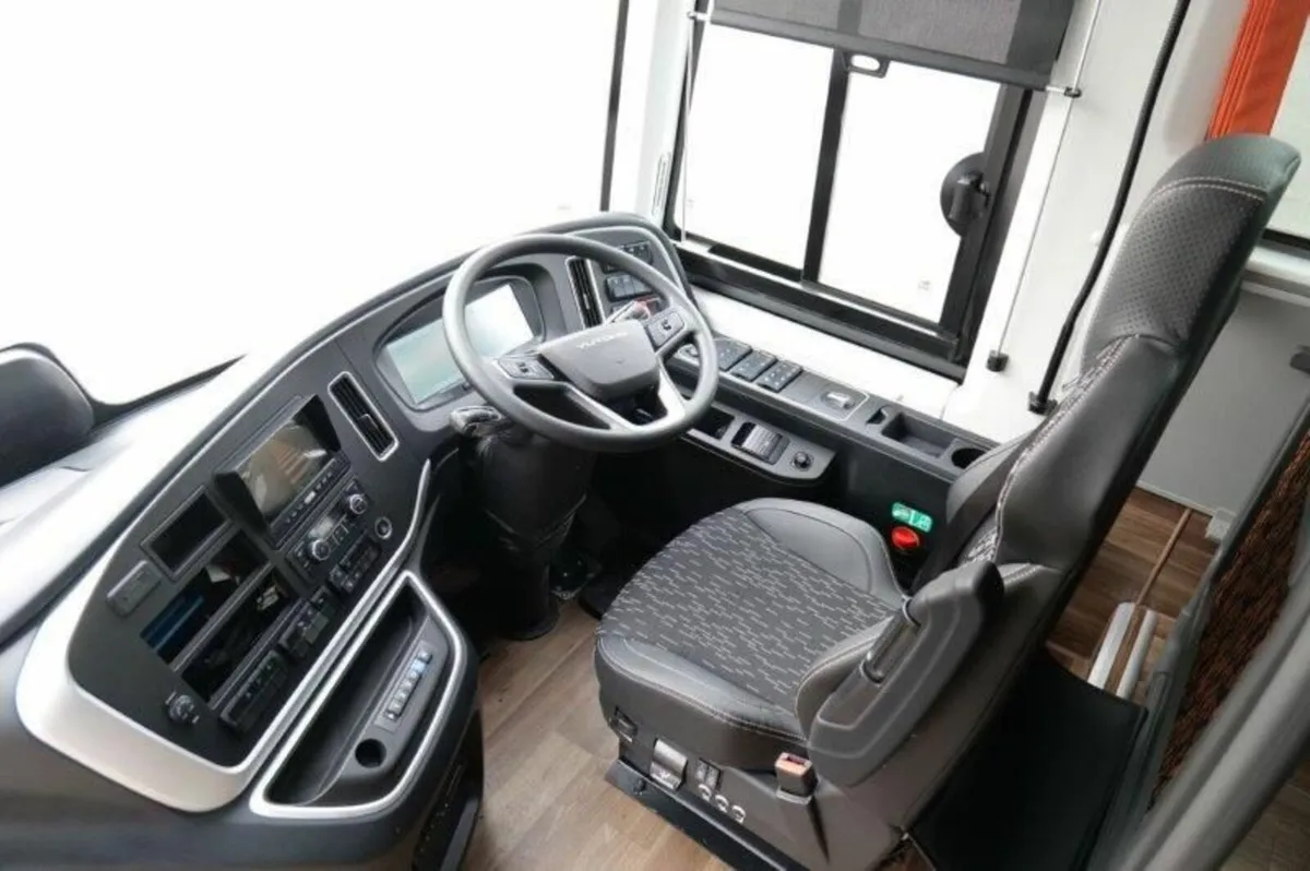 All new Yutong TC9 - Image 2