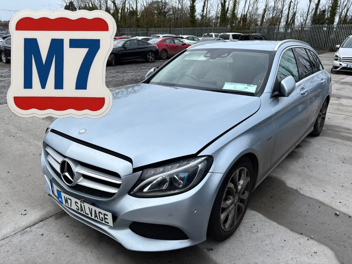 16 Merc c350e Rodent Damage NCT 8/26 - Image 1