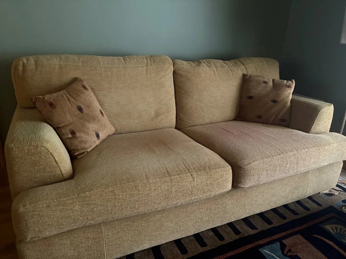 3 seat sofa and 2 arm chairs - Image 3