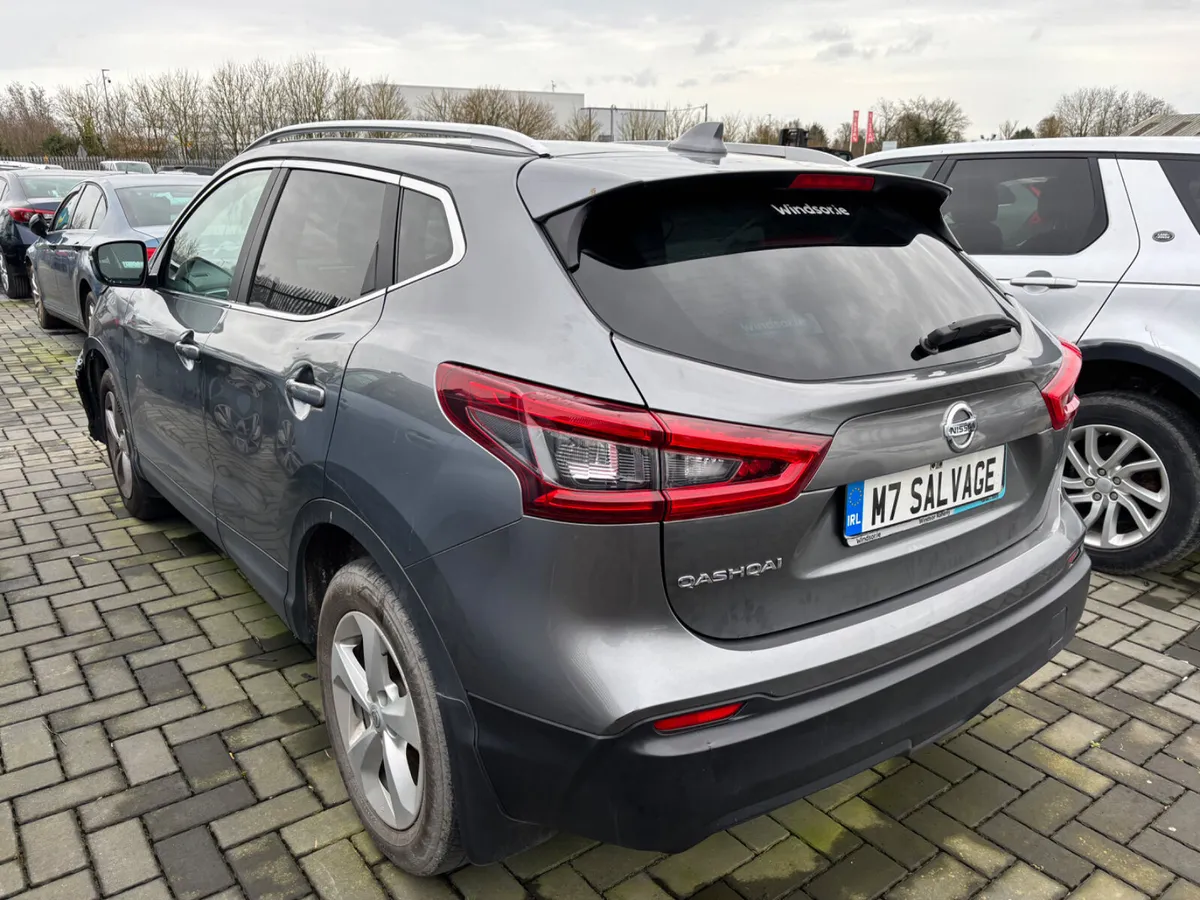 18 Qashqai 1.2 Petrol 150km Drives - Image 4