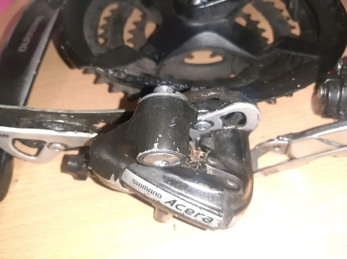 Shimaano 3 x9 drivetrain - Image 2