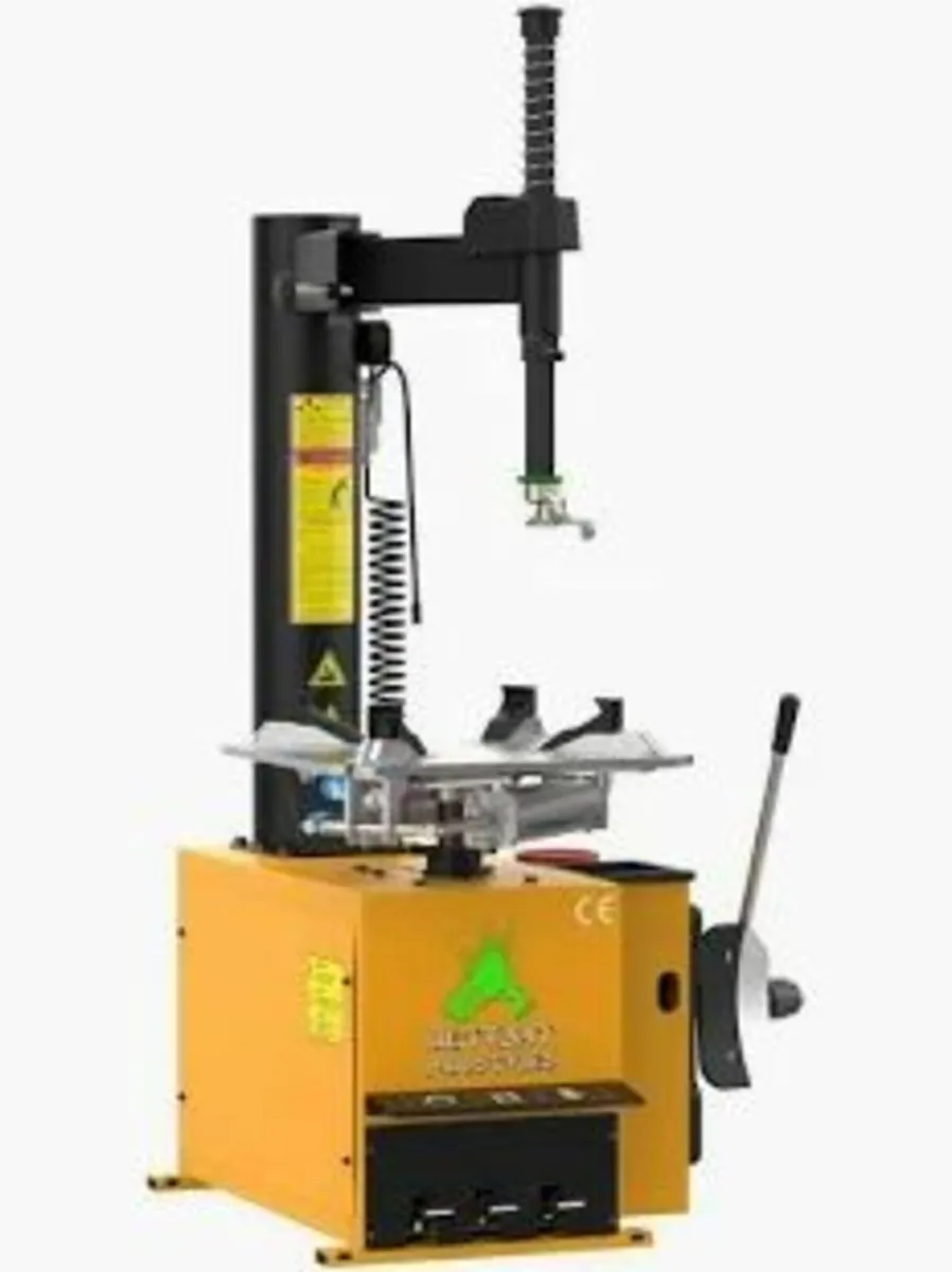 Detroit Industries Tyre Machine