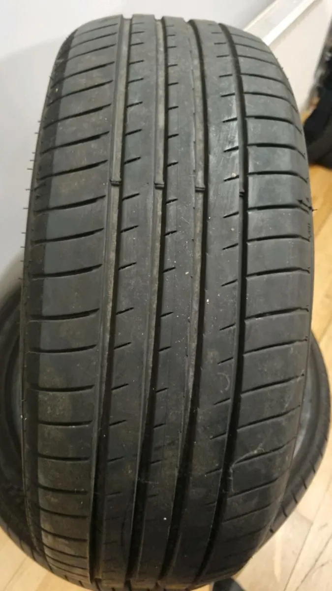 205/50 R17 x4 tyres - Image 3