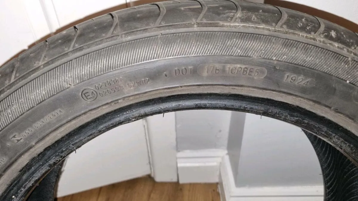 205/50 R17 x4 tyres - Image 4