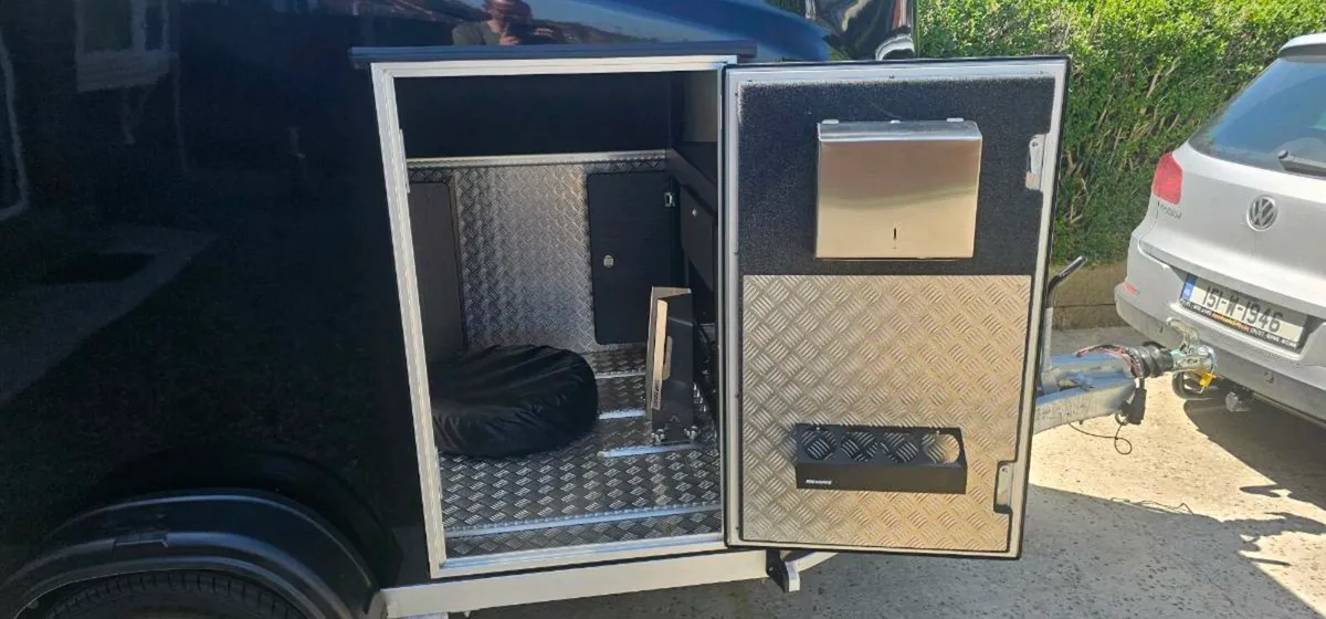 Custom Built Box Motorcycle Hauler/Trailer - Image 4