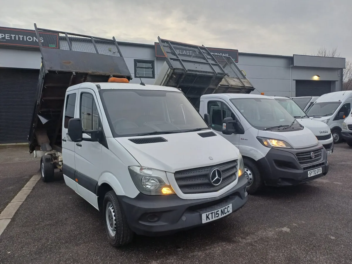 🛞CHOICE OF 3- 3.5 TONNE TIPPERS🔥 - Image 3