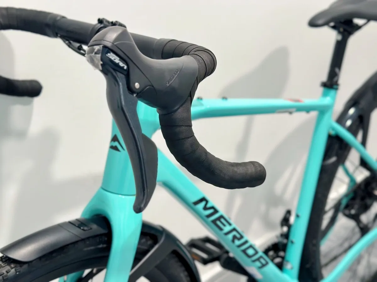 Merida Silex 200  Bike - Image 4