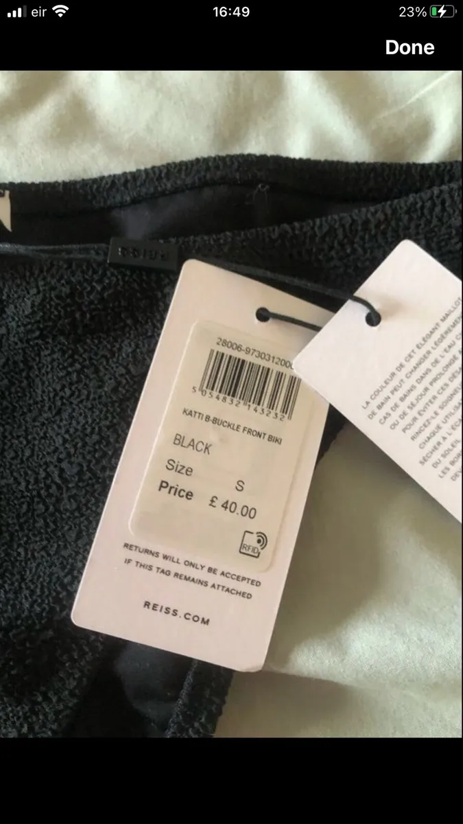 Ladies  BNWT Bikini top size M bottoms S €30 - Image 3