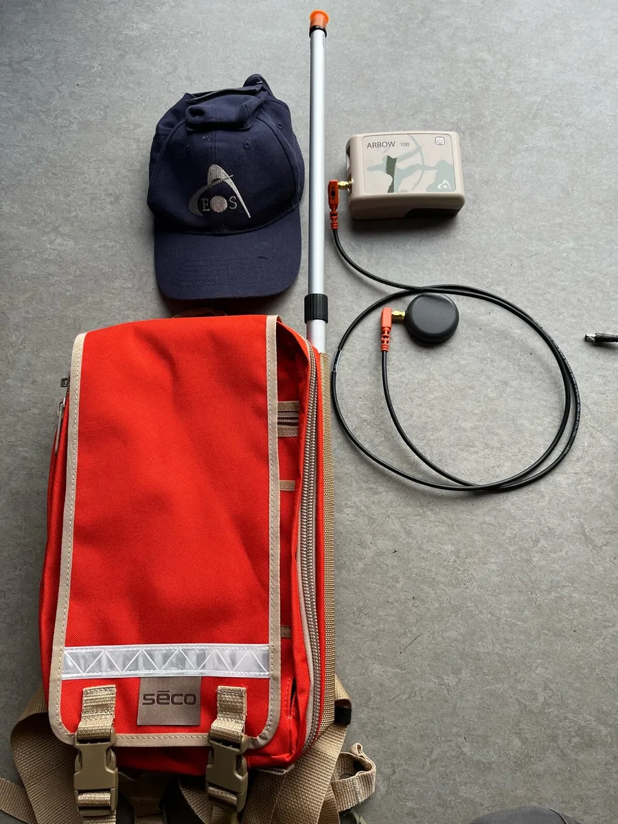 Survey Equipment Arrow 100 GNSS and accessories - Image 3