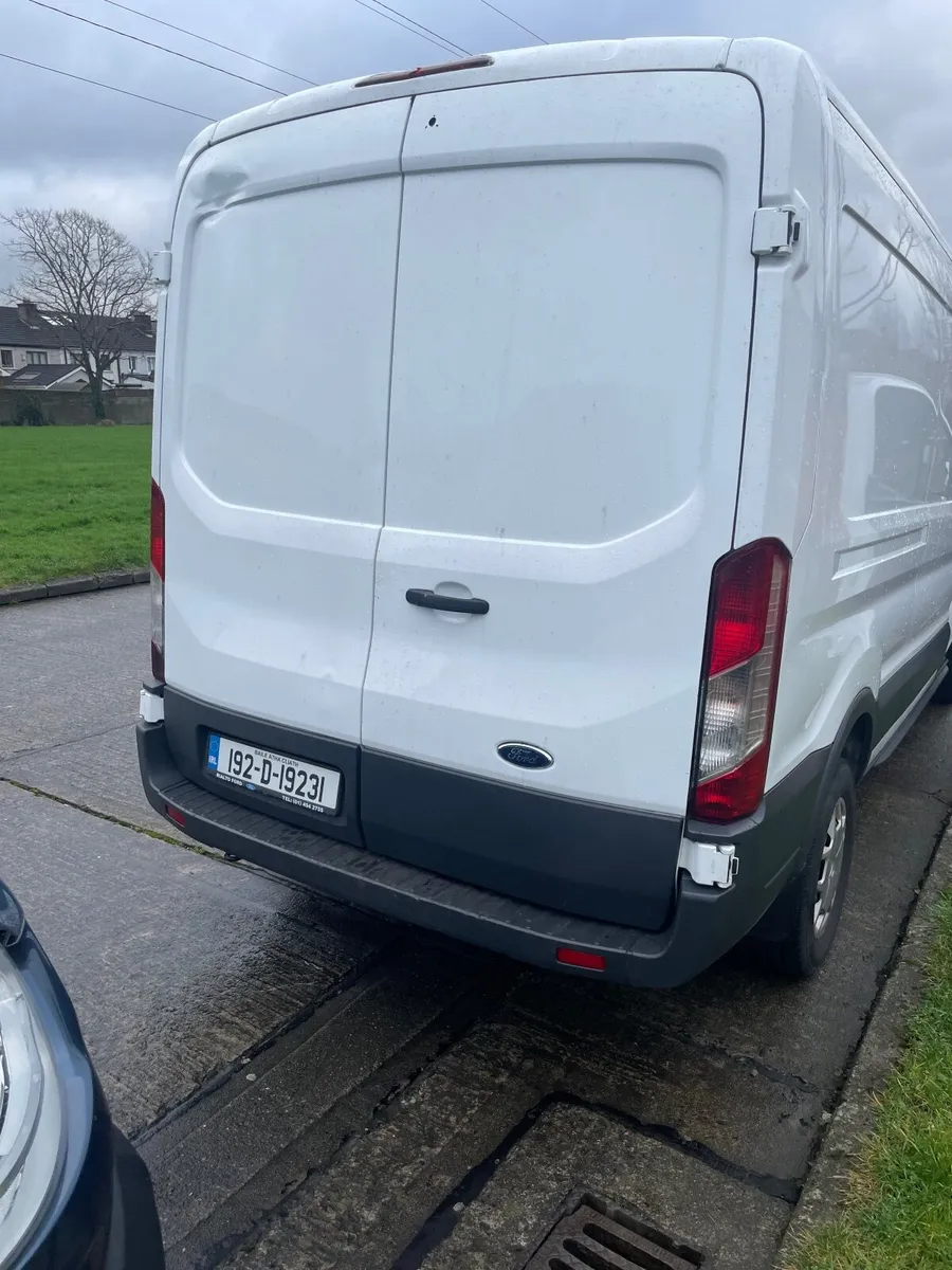 Ford Transit 2019 - Image 2