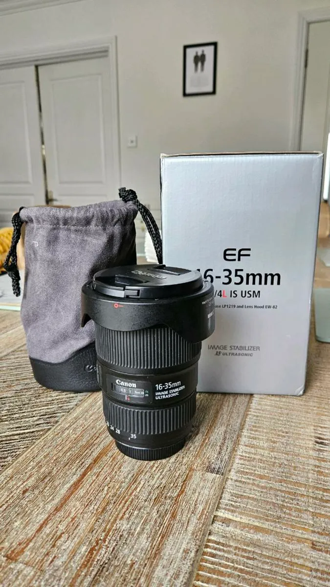 Canon Ef 16-35mm F/4 L Is Usm - Image 1