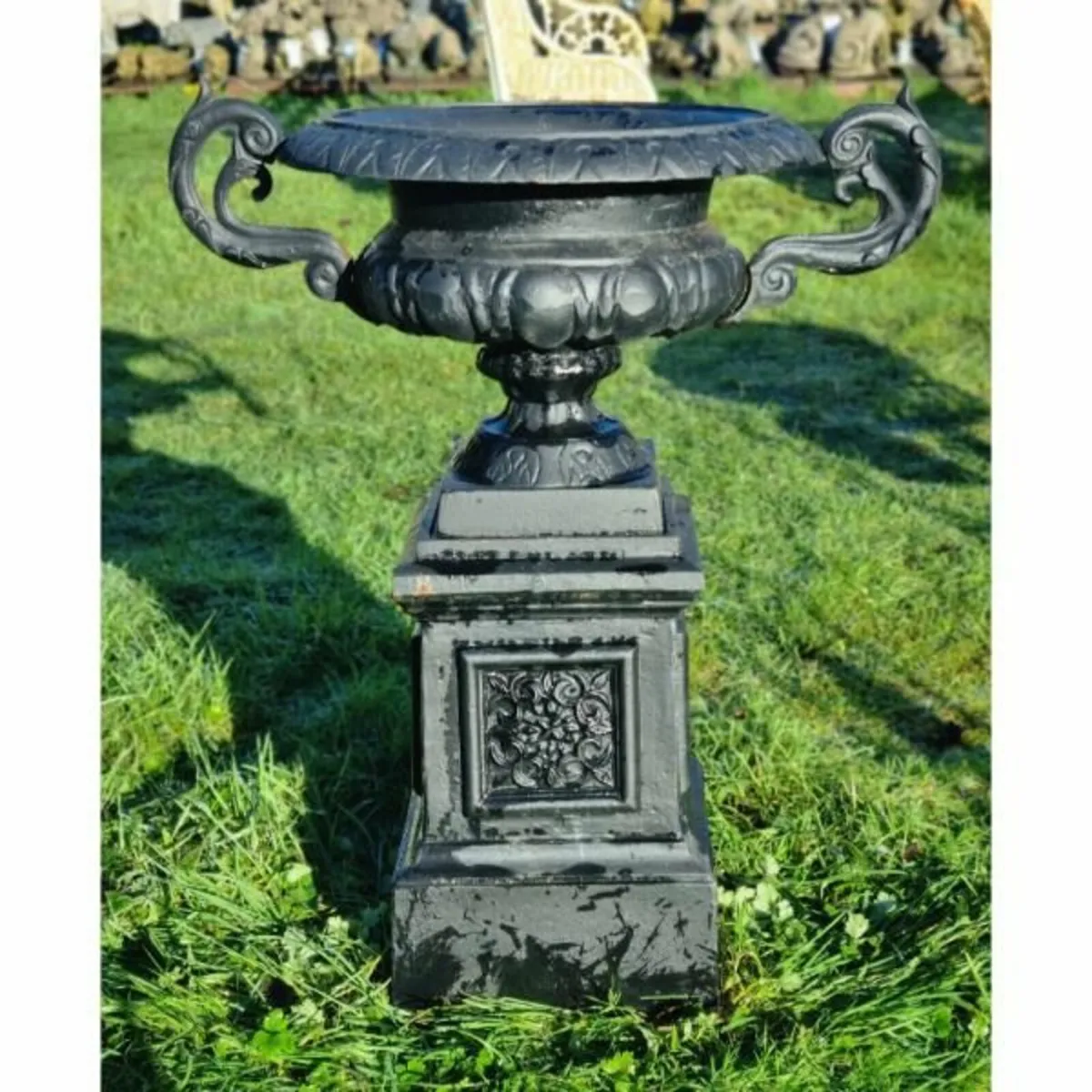 Urn Large Handles and Pedestal Black CH-R-102-B - Image 1