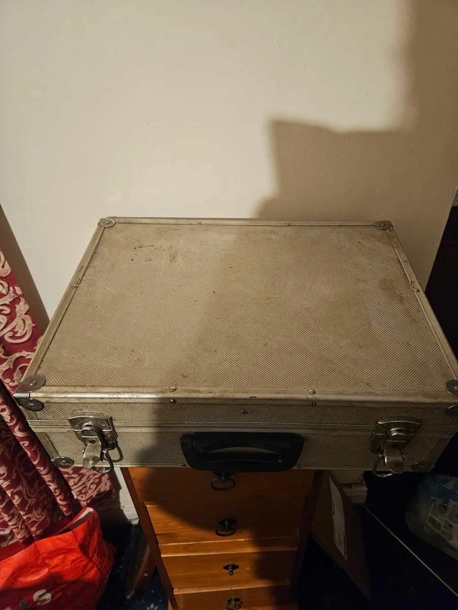 Brief Case Music Case - Image 1