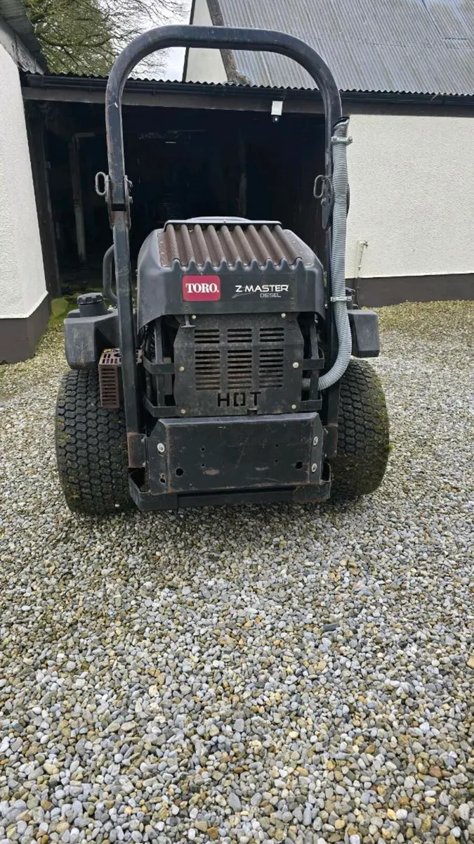 DIESEL ZERO TURN 62" - Image 4