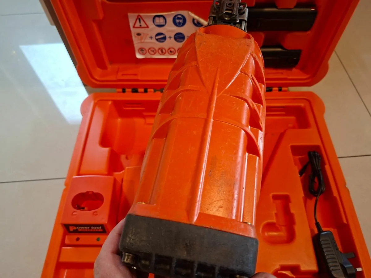 Paslode im350+ 1st Fix Nail Gun"Fully Serviced" - Image 2