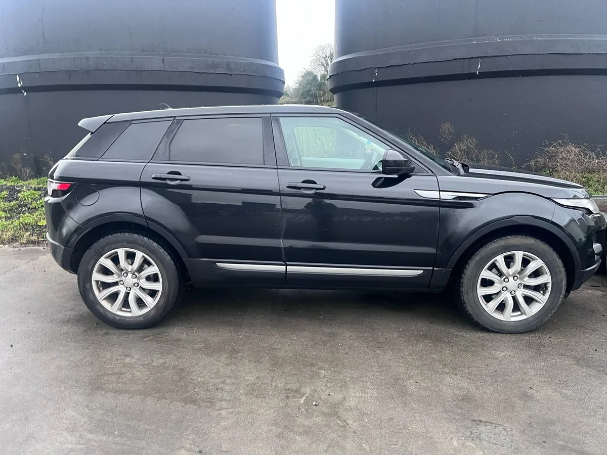 Landrover evoque - Image 2