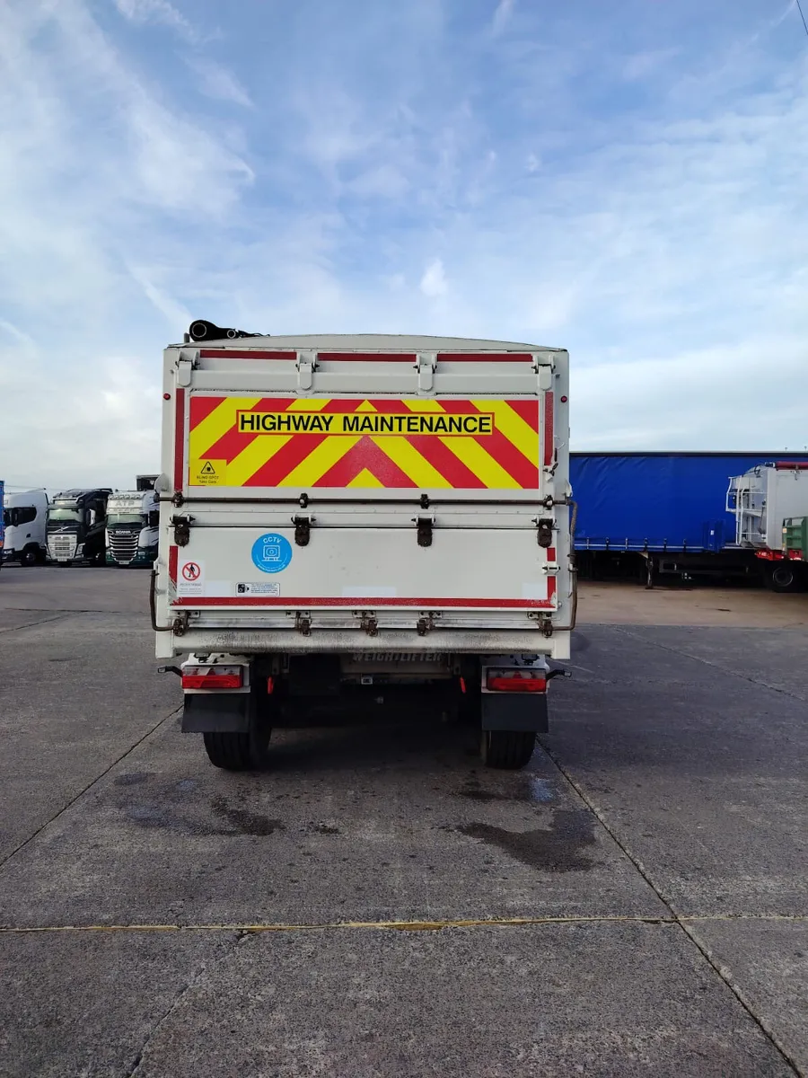 2019 Aggregate insulated tipper electrical cover - Image 3