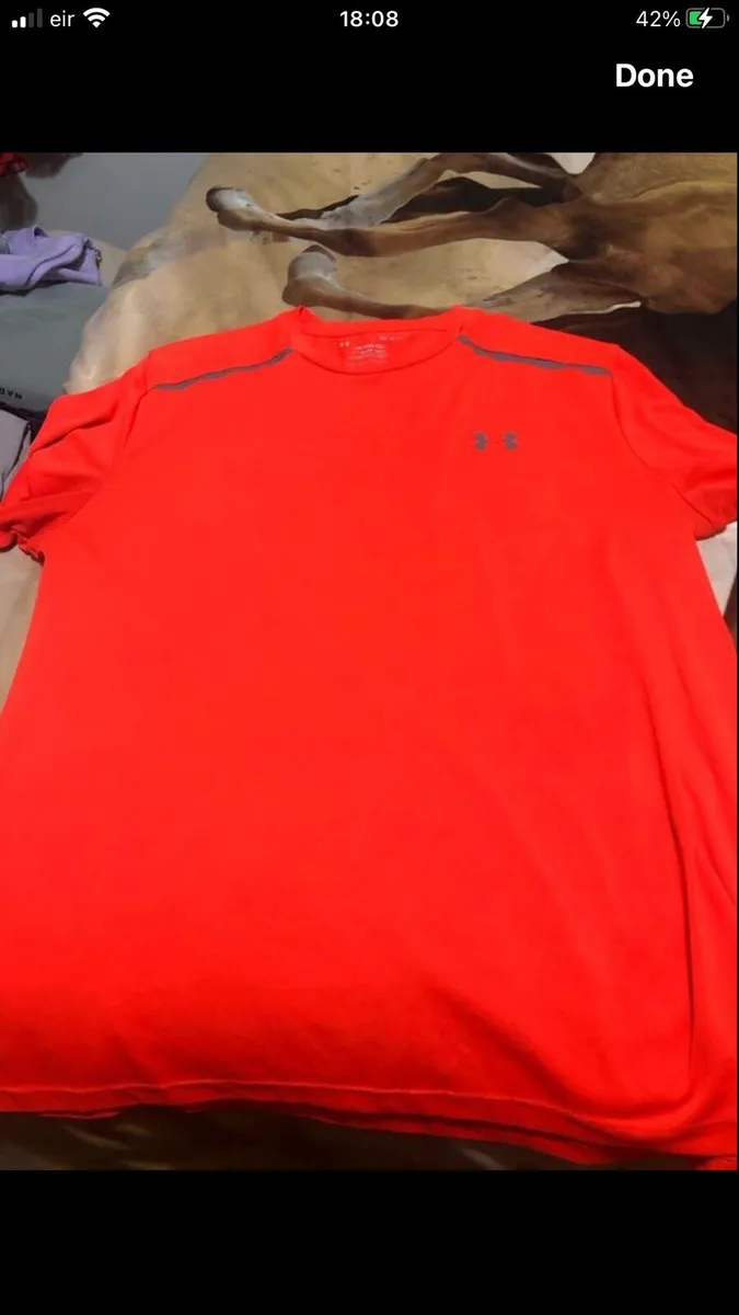 Mens under armour top size M €5 - Image 4