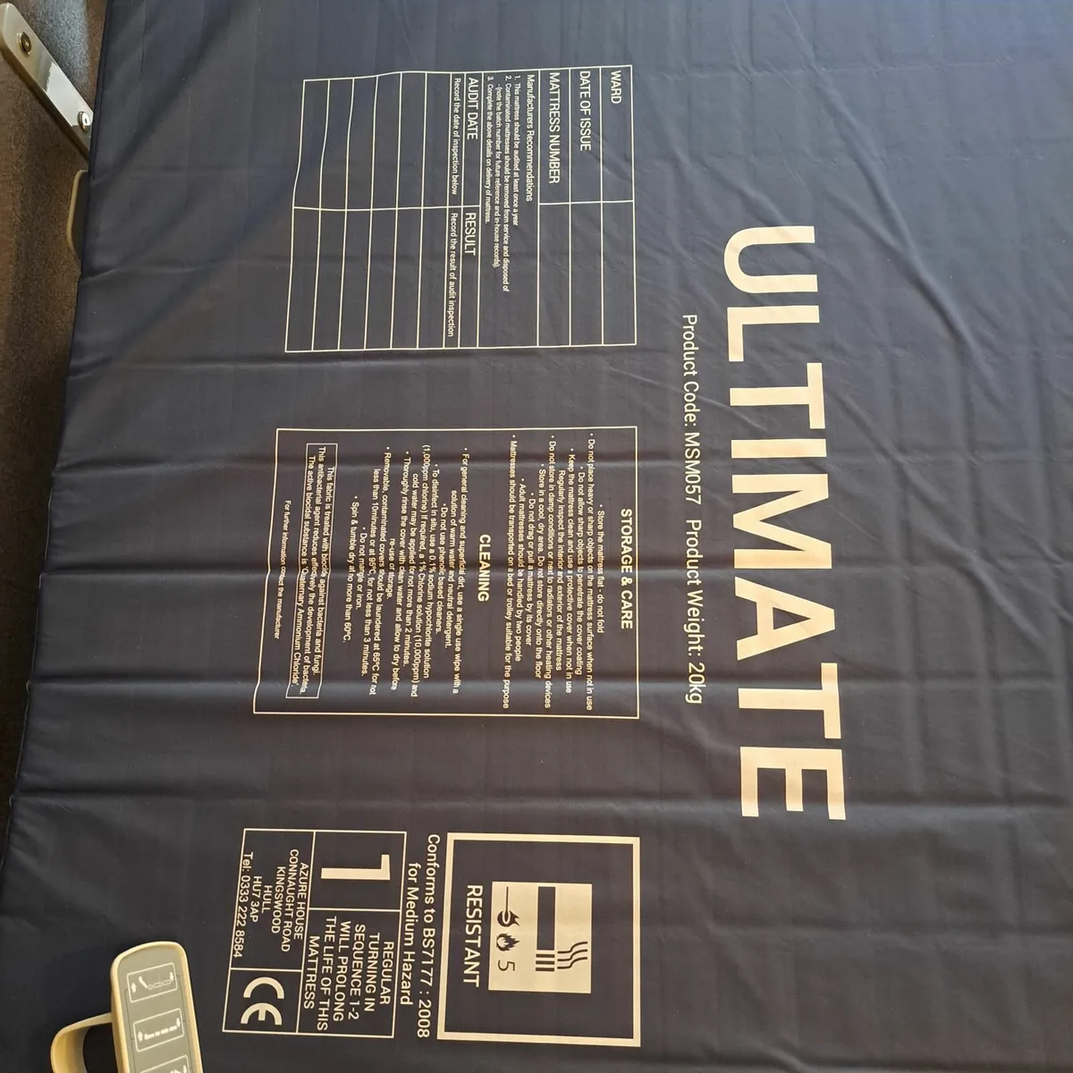 Hospital style electric bed - Image 3