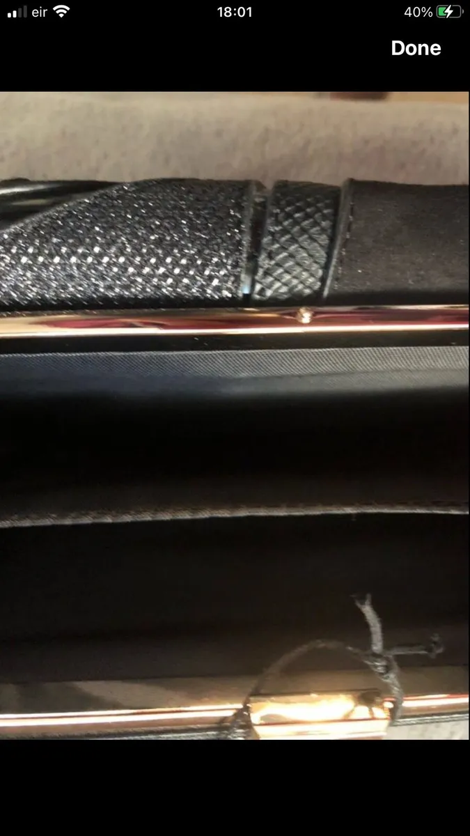 Ladies  BNWT river island purse €15 - Image 3