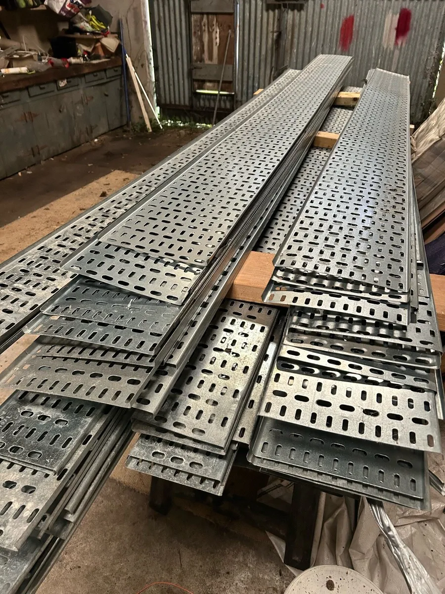 Electrical cable tray - Image 1