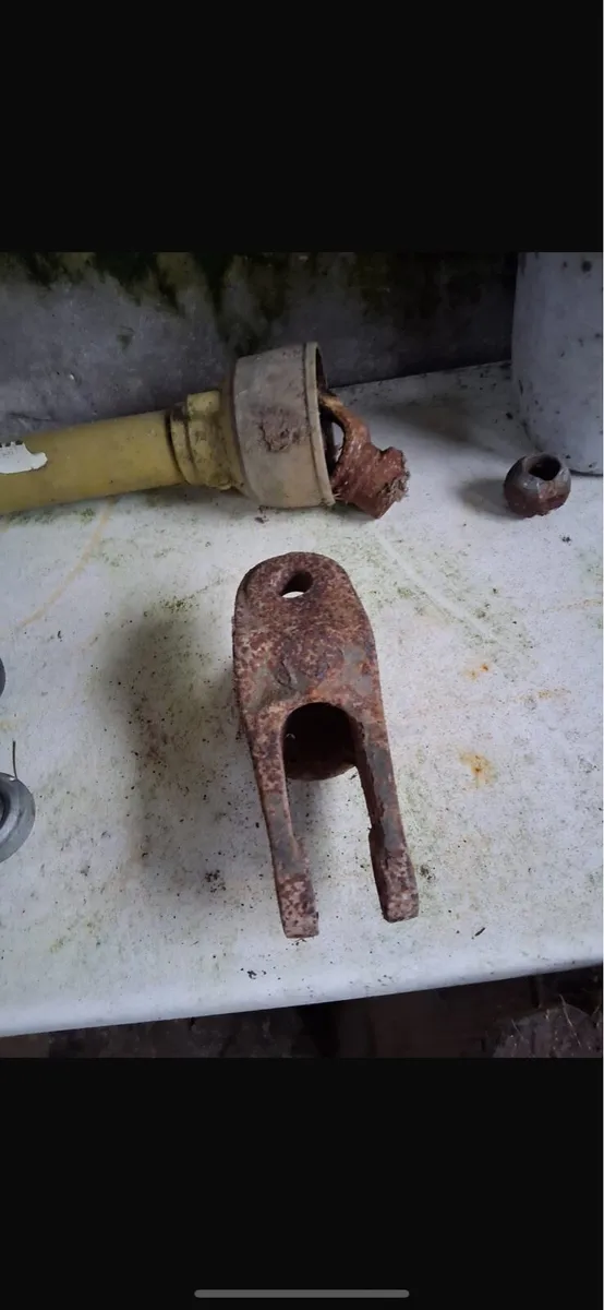 Hitches, PTO shaft and link arm adjustable - Image 3