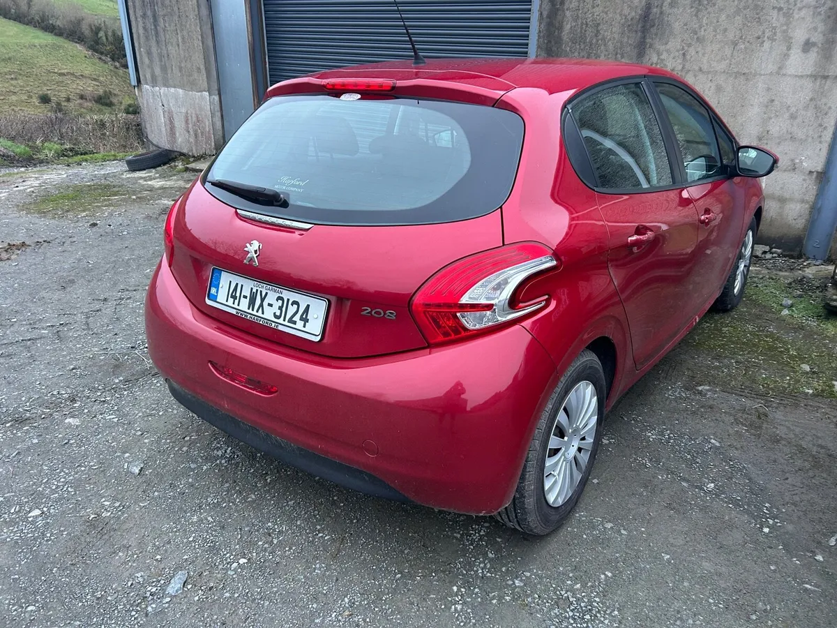 2014 Peugeot 208 trade car very clean low mil - Image 1