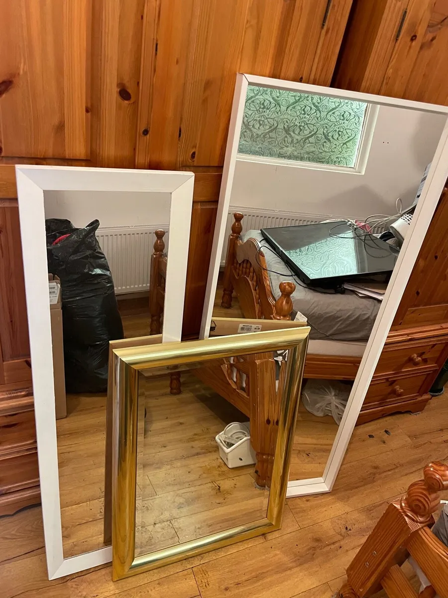 3 mirror for €60 - Image 1