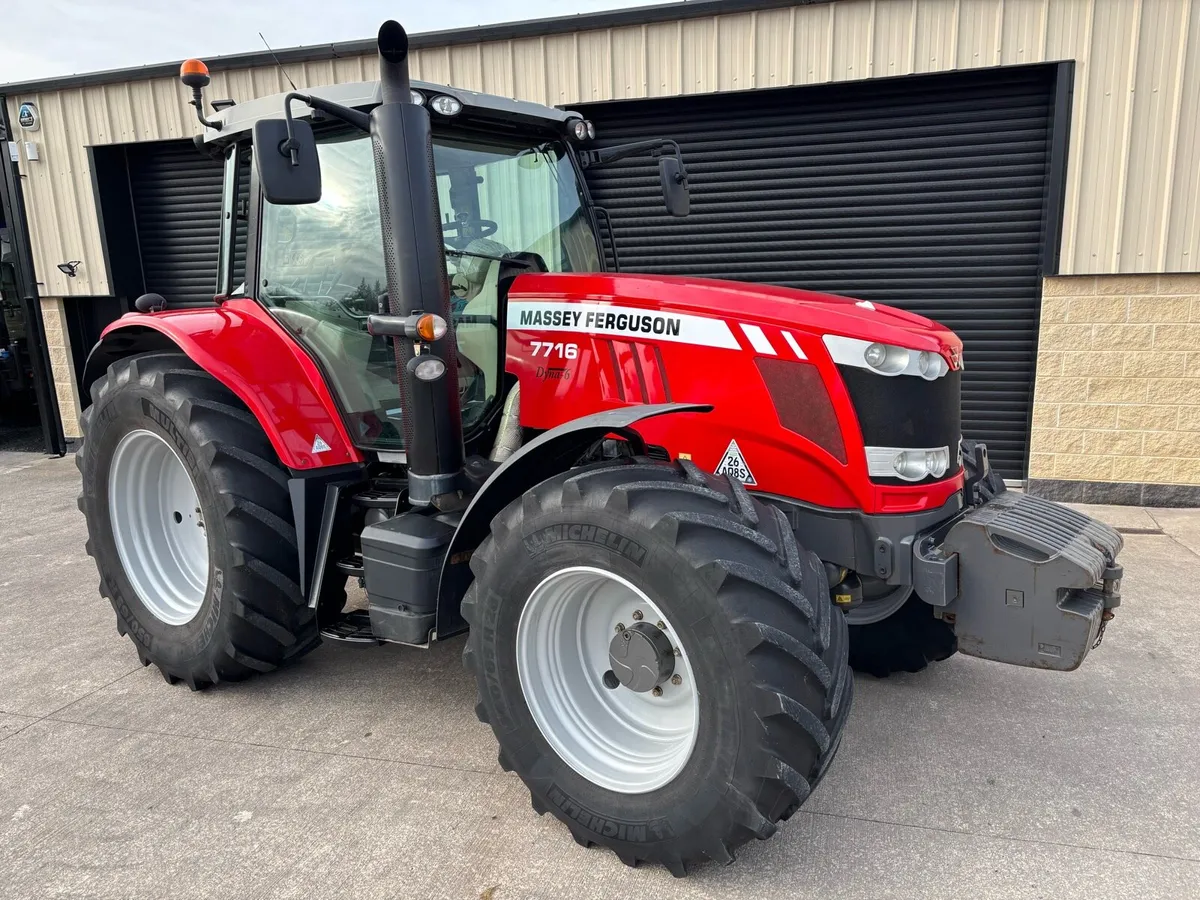 2017 MASSEY FERGUSON 7716 DYNA 6 - Image 4