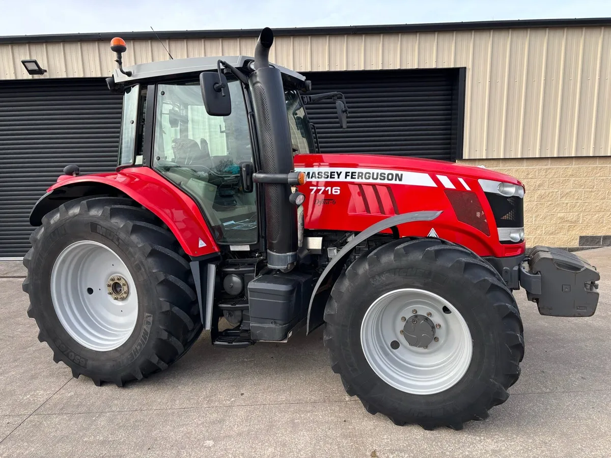 2017 MASSEY FERGUSON 7716 DYNA 6 - Image 3
