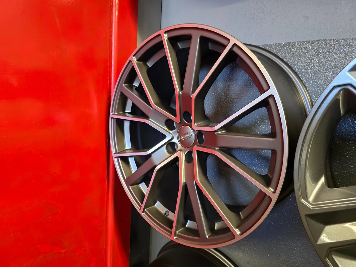 **Special** 20" Audi RS6-D Style