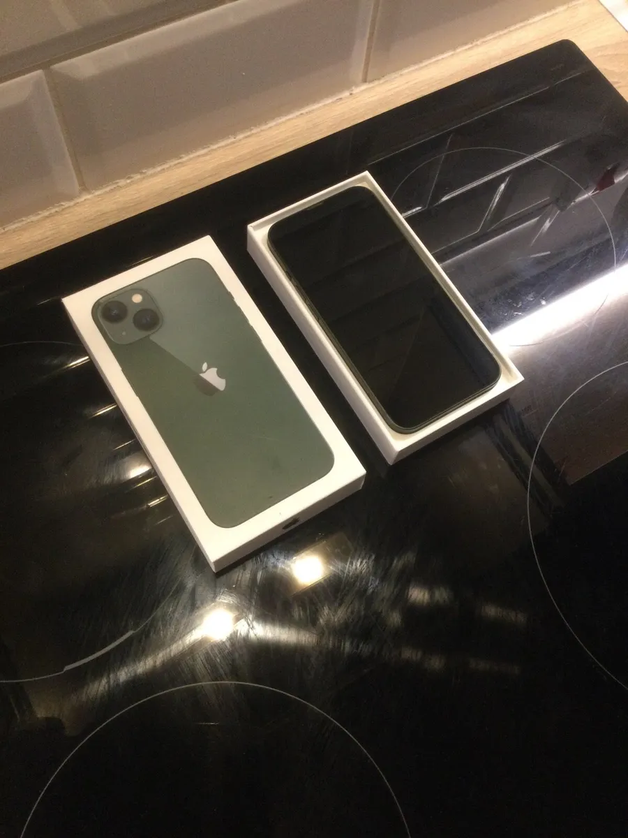 iPhone 13 128GB Green - Image 1