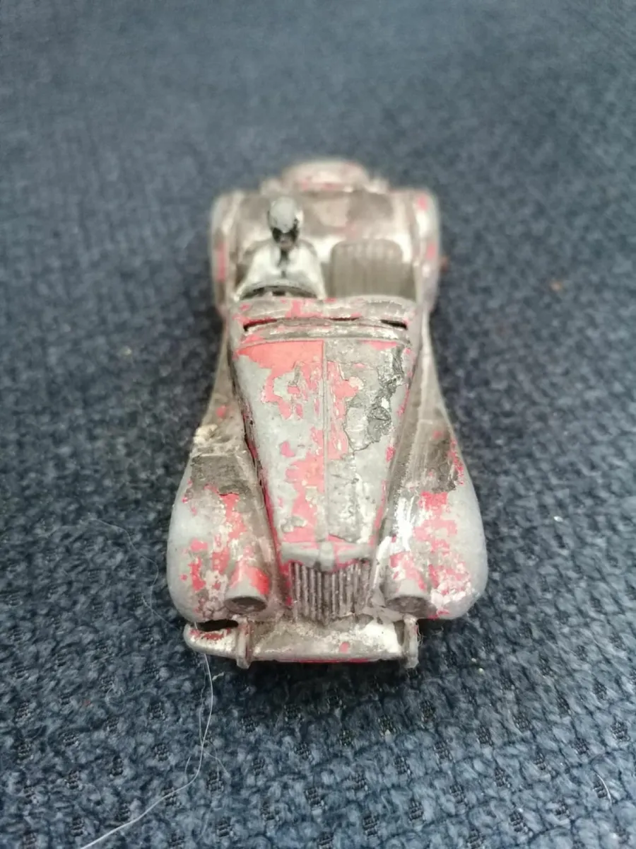 Dinky MG Midget 108 Collectable Car - Image 2