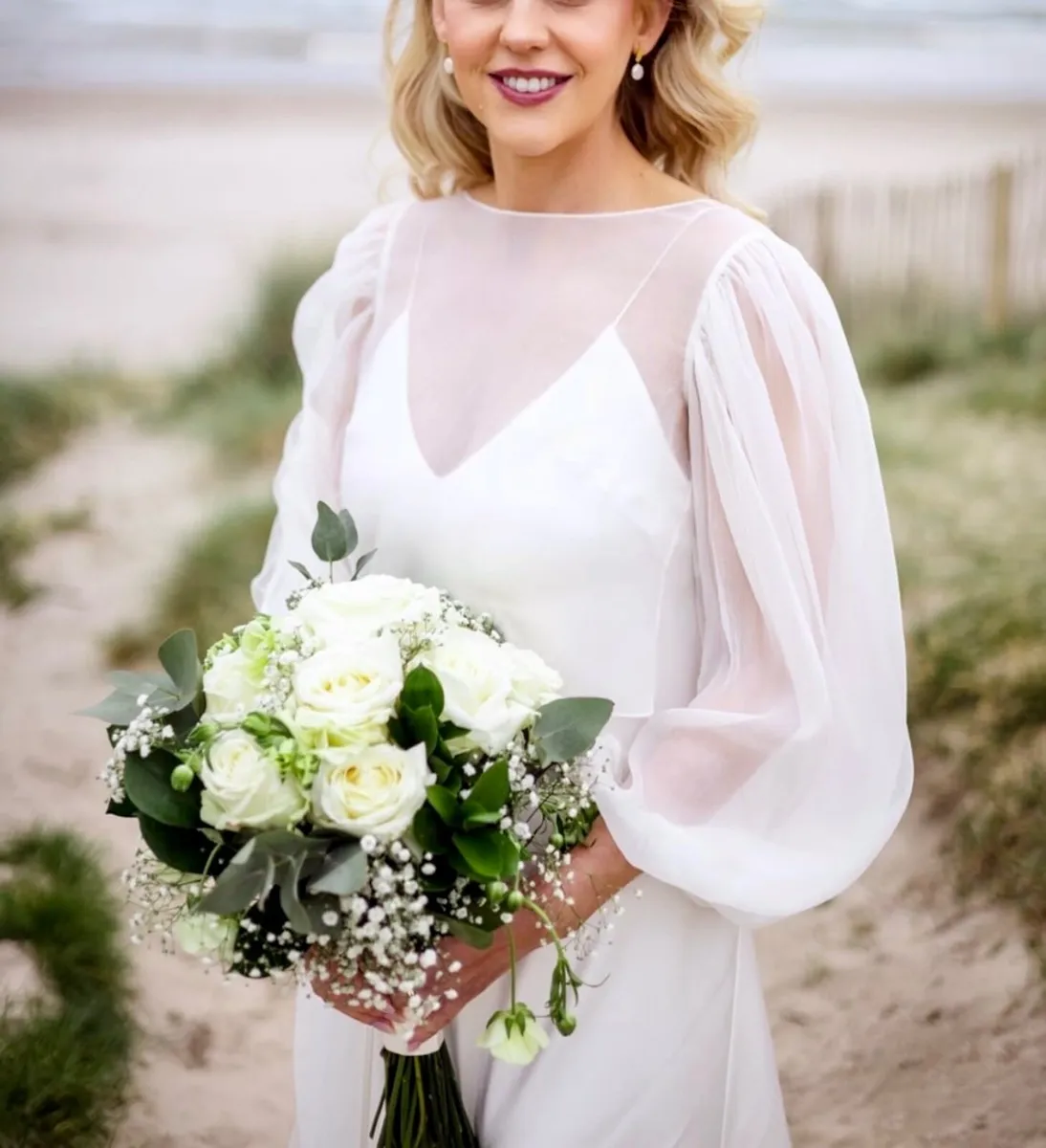 Wedding dress - Image 2