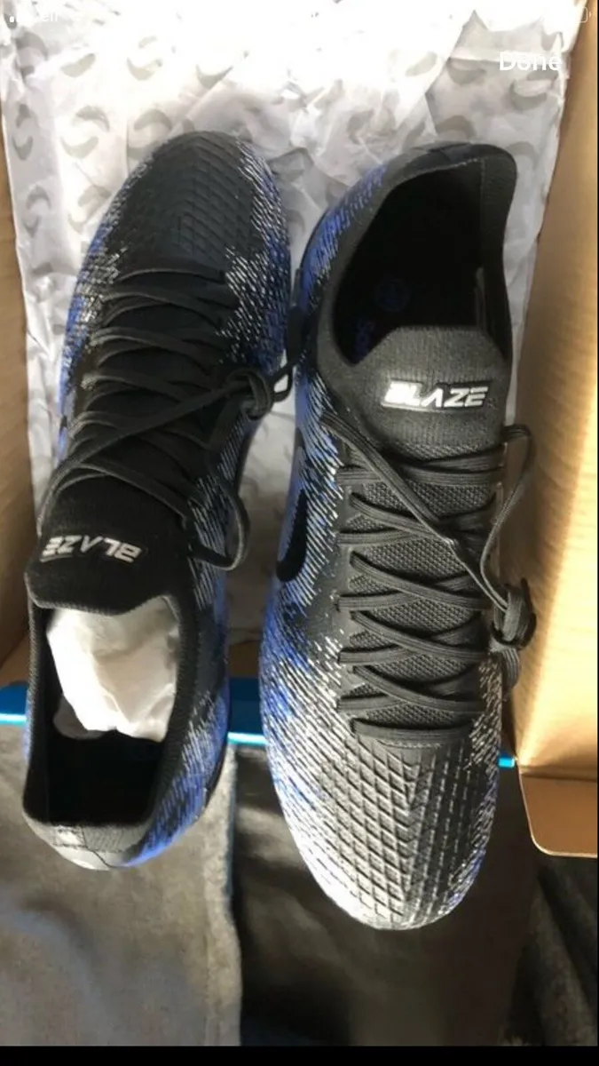 Mens new football boots size 6 €25 - Image 4