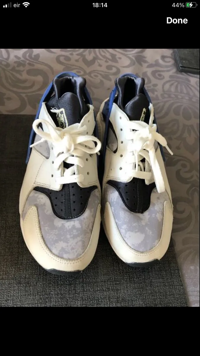 Mens Nike trainers size 8 €30 - Image 2