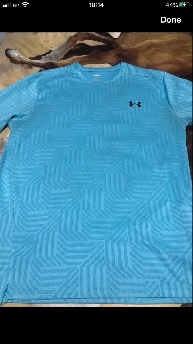 Mens under armour teeshirt size M €5 - Image 4