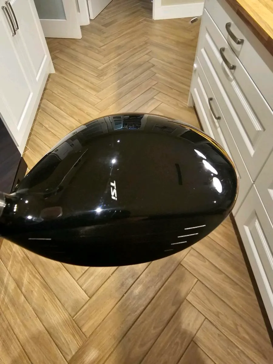 Titleist Left Handed TSi3 3 Wood Left Handed - Image 3