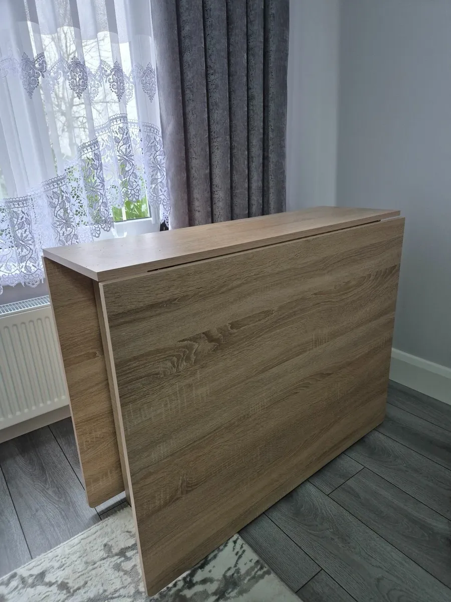 Extandable kitchen,dining, table. - Image 1