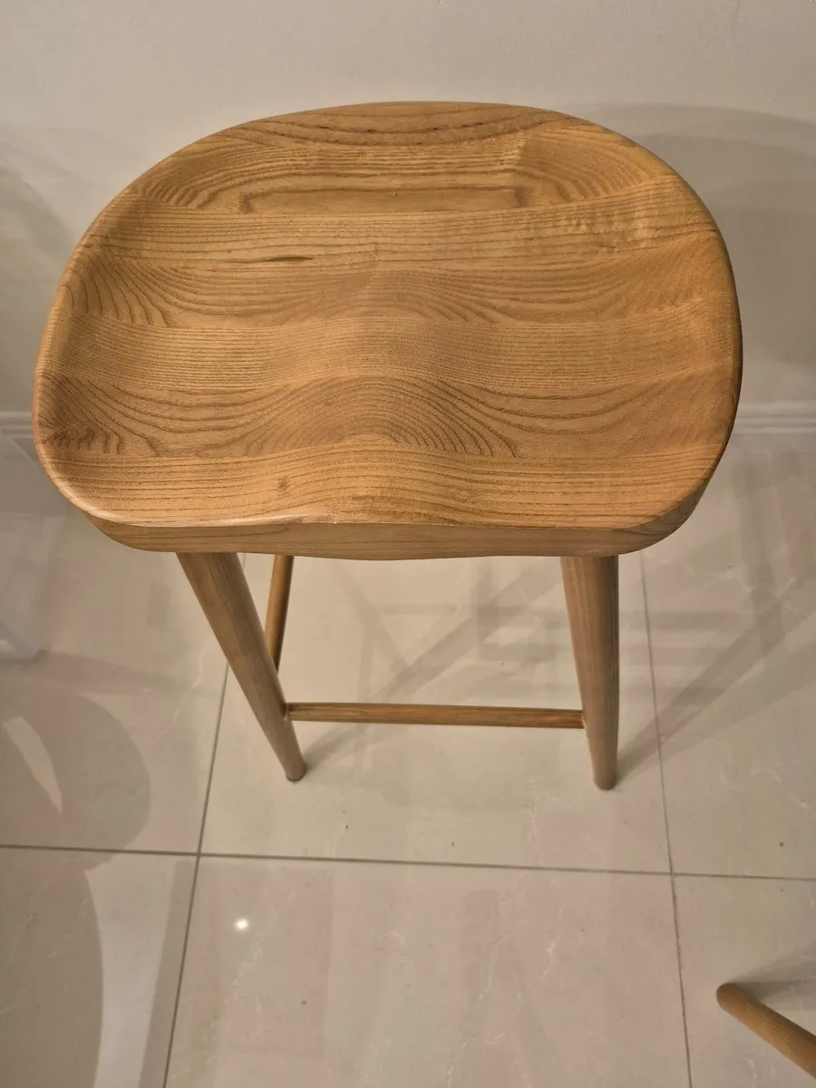Oak Kitchen stools x 3 - Image 2