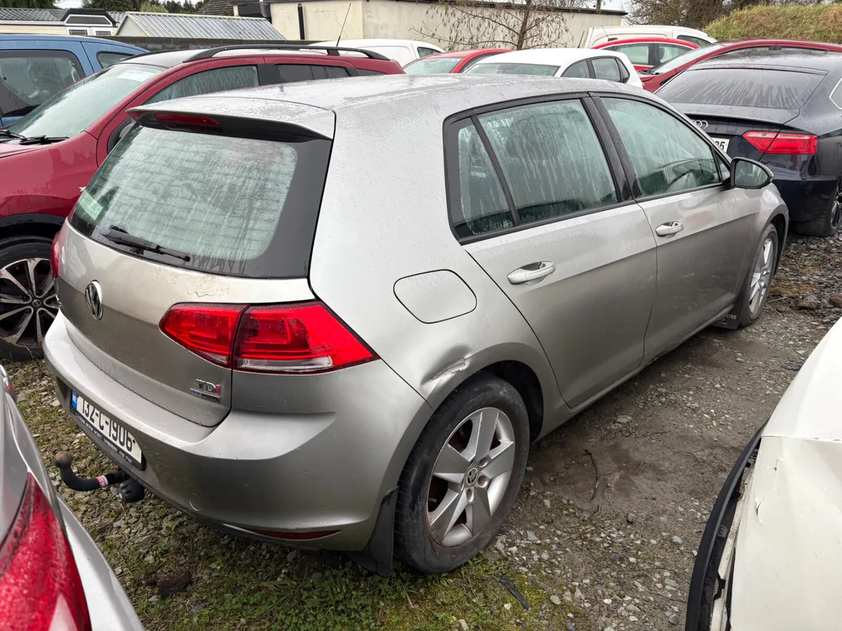 2013 Vw Golf 1.6 Diesel driving - Image 3