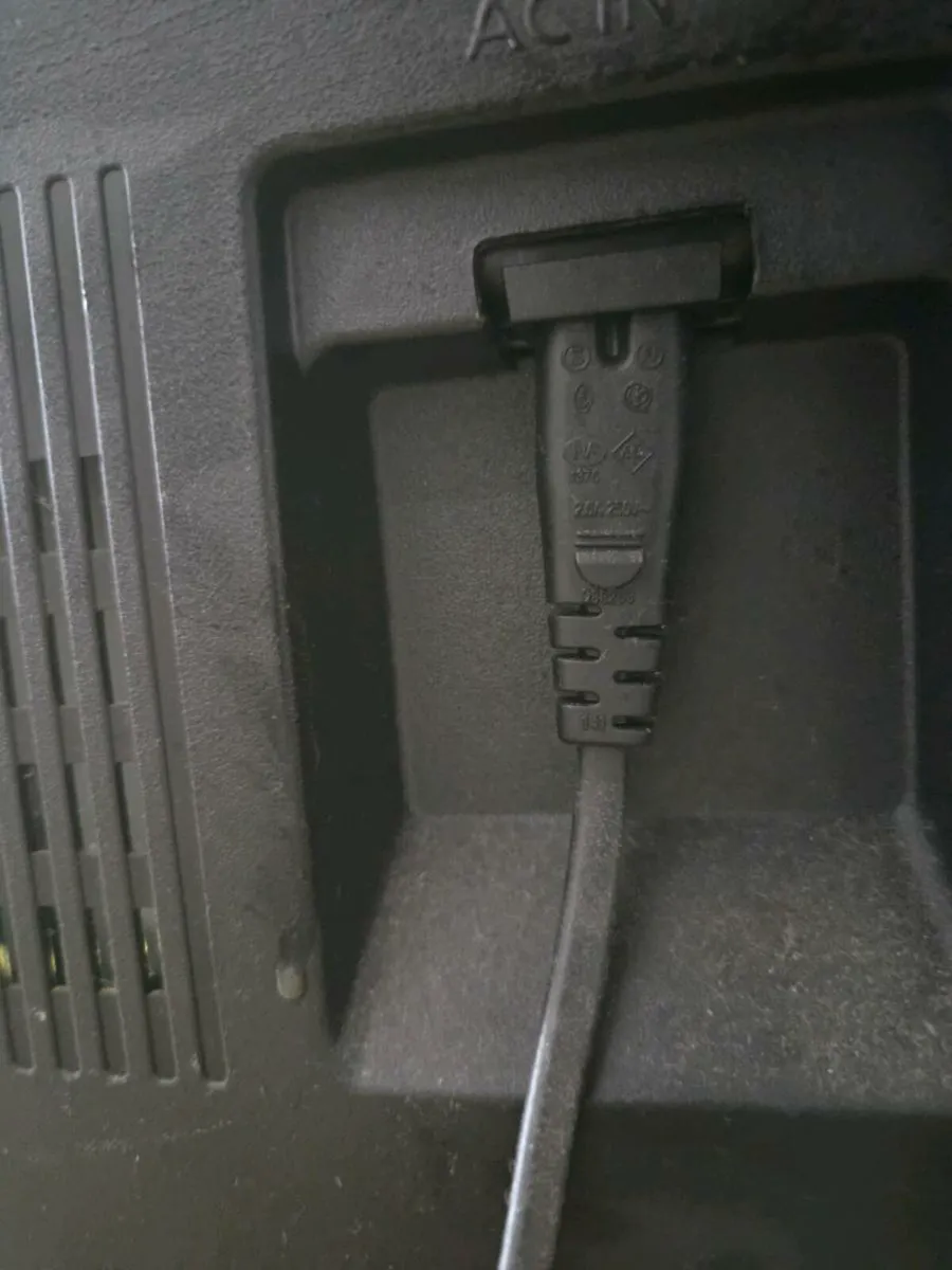 Panasonic TV 43in - Image 4