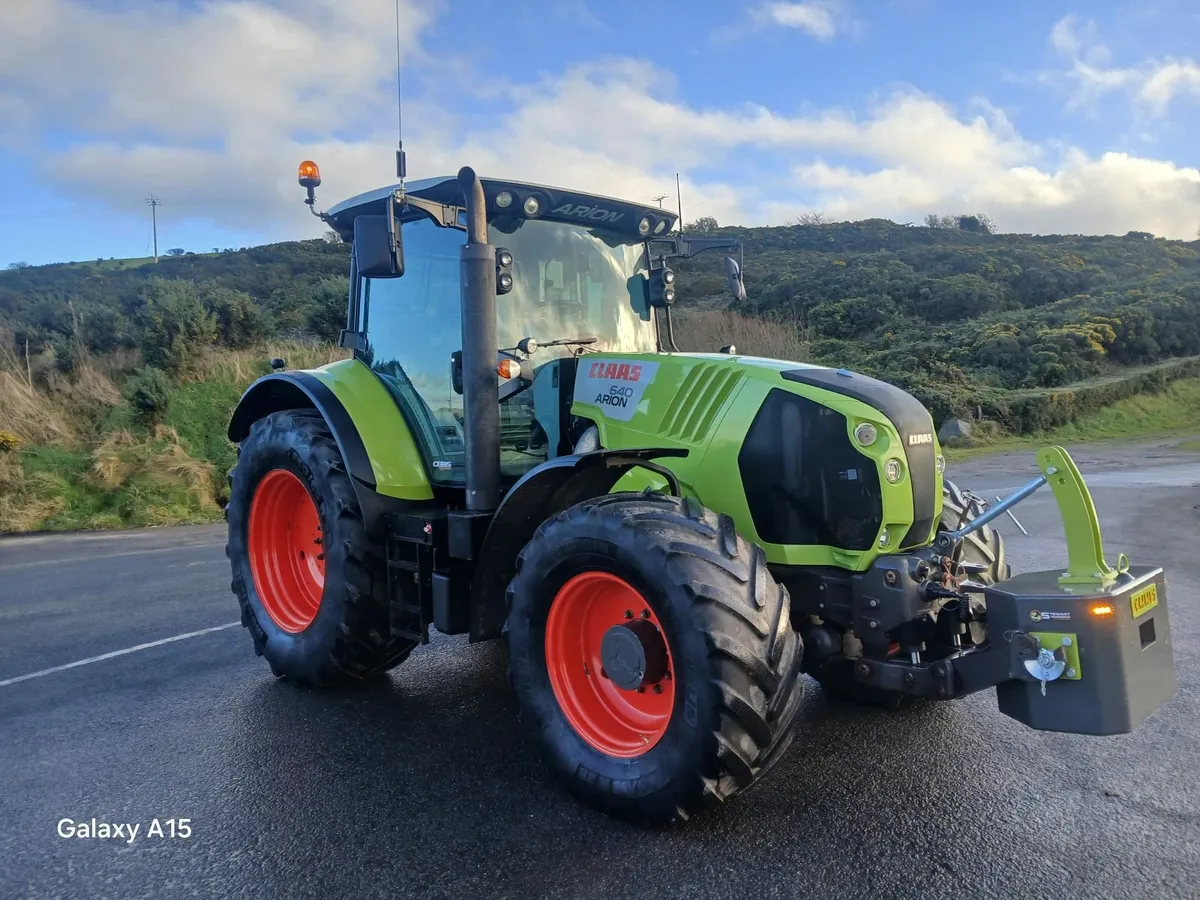 CLAAS arion 2015 - Image 1