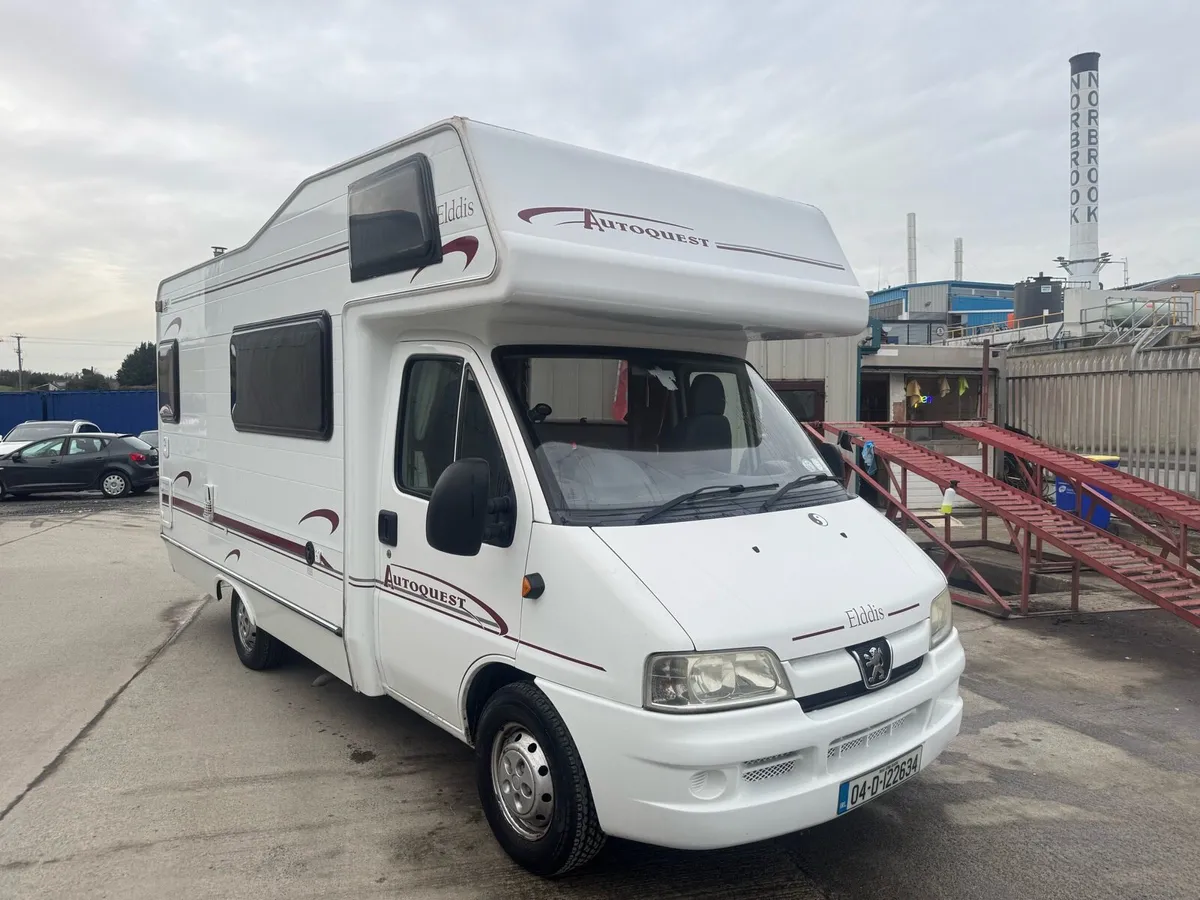 2004 Elddis autoquest 300 - Image 1