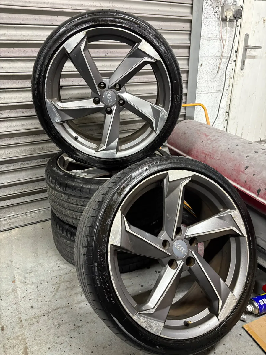 Audi TTRS Twists 19” - Image 1