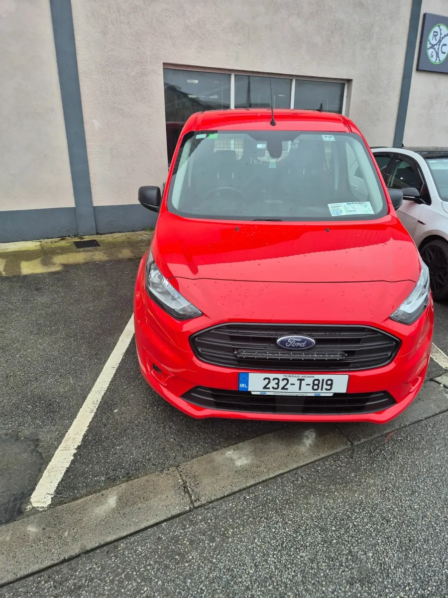 Ford Transit 2023 - Image 3