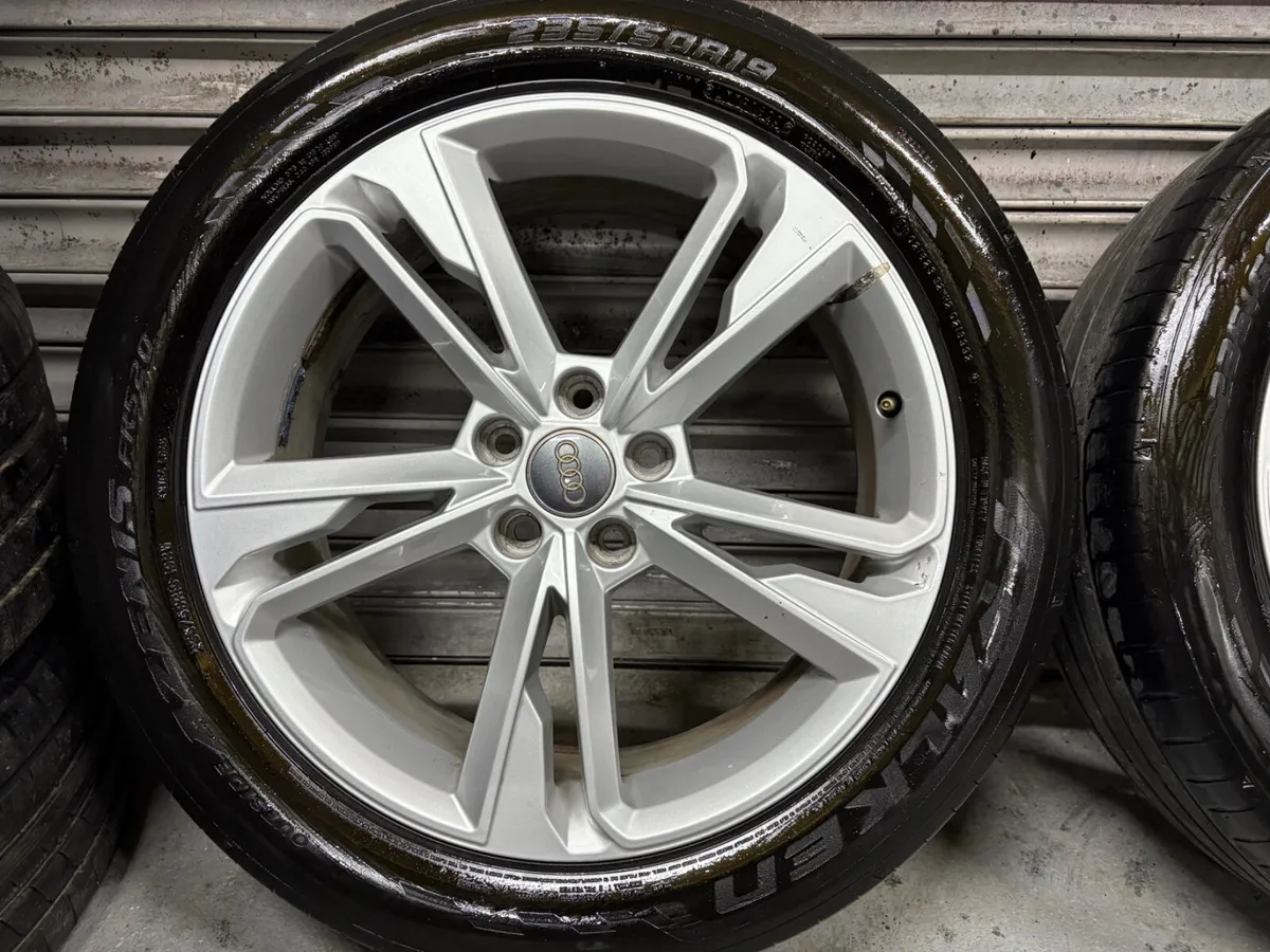Audi Q5 S-Line Alloys 19” - Image 2