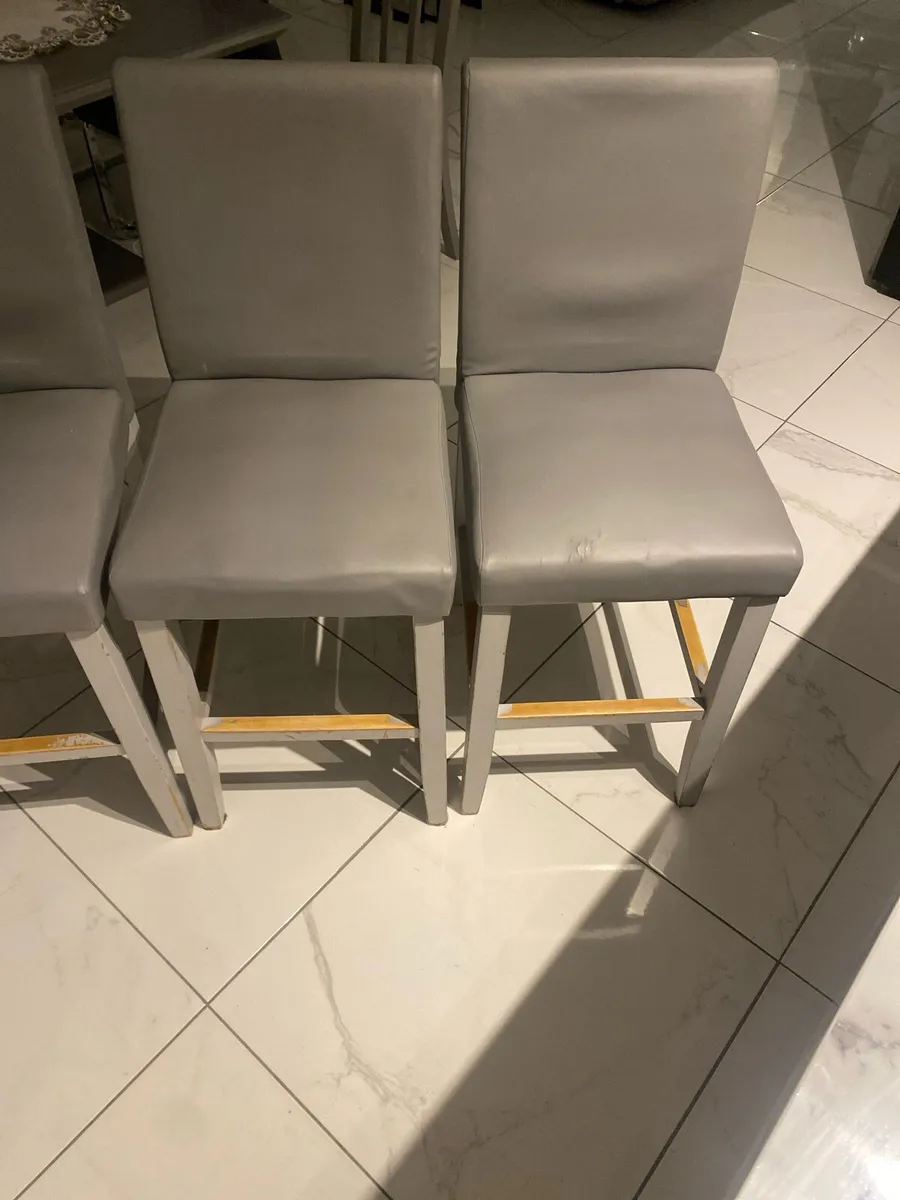 4 island high stools - Image 2
