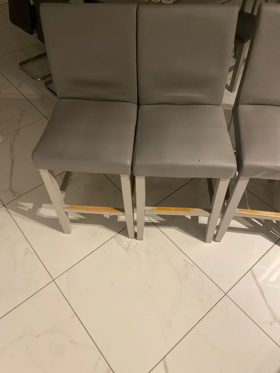 4 island high stools - Image 3